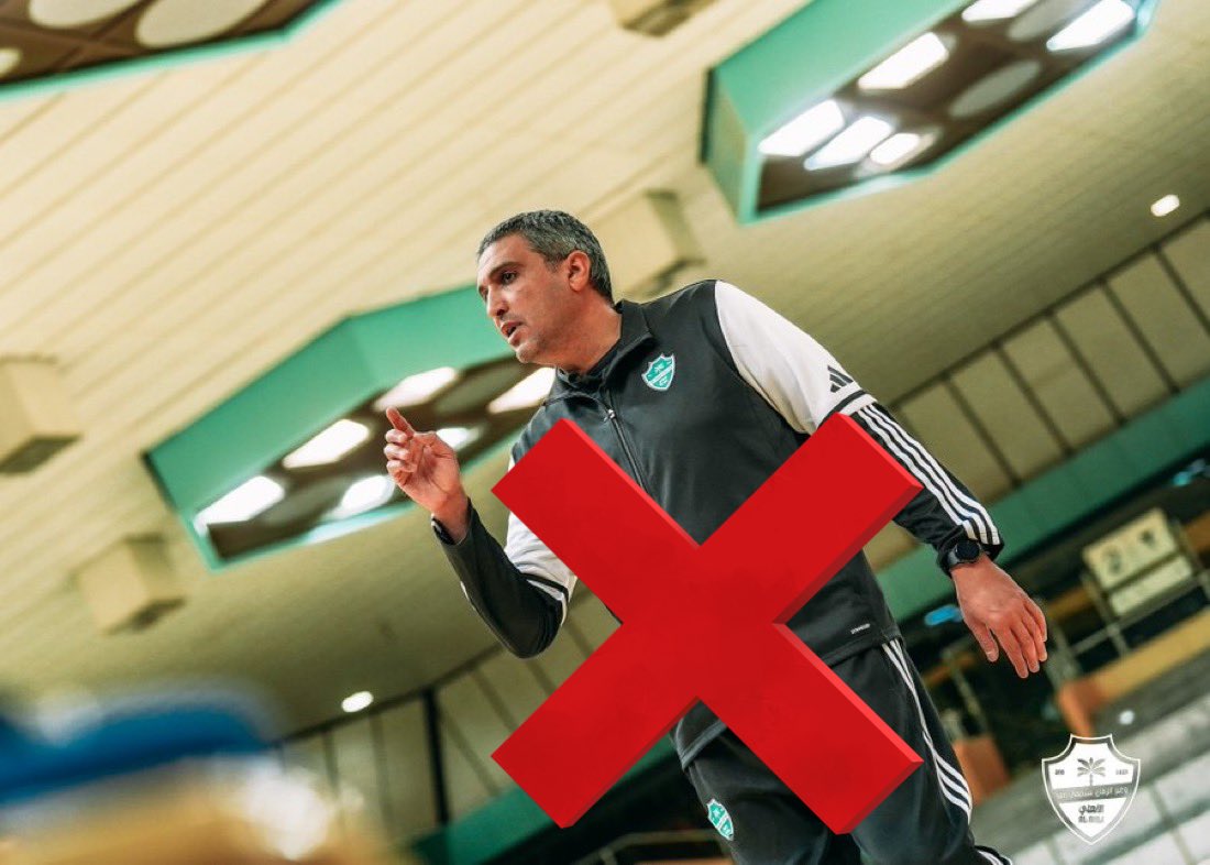 طائرة الشبح الاهلاوية 🏐💚 tweet media