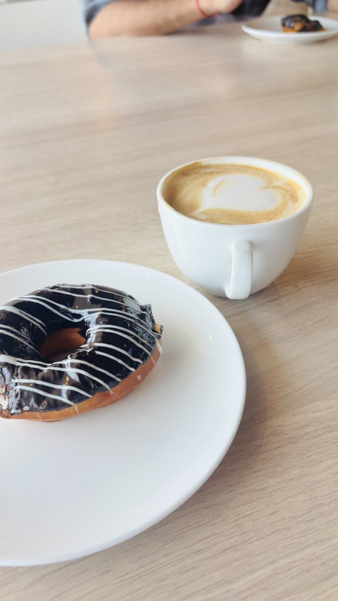 __iam_avi__'s tweet photo. #Coffee https://t.co/P028tBBJbf