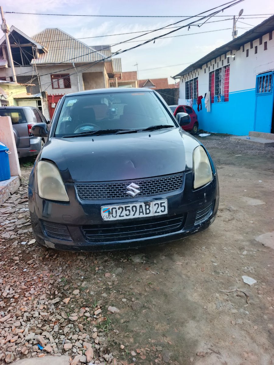 KS00243's tweet photo. SUZUKI SWIFT À VENDRE 🚘

🔘 Transmission automatique 
🔘 Moteur essence 
🔘 Volant droit 
🔘 Peinture d'origine avec quelques retouches 
🔘 Nombre de cylindres 4
🔘 Climatisation impeccable 
🔘 Intérieur très propre 

💵 Prix : 3300$ à discuter

☎️ +243819653871
📱 +243971375343 https://t.co/3e5f3GcKEn