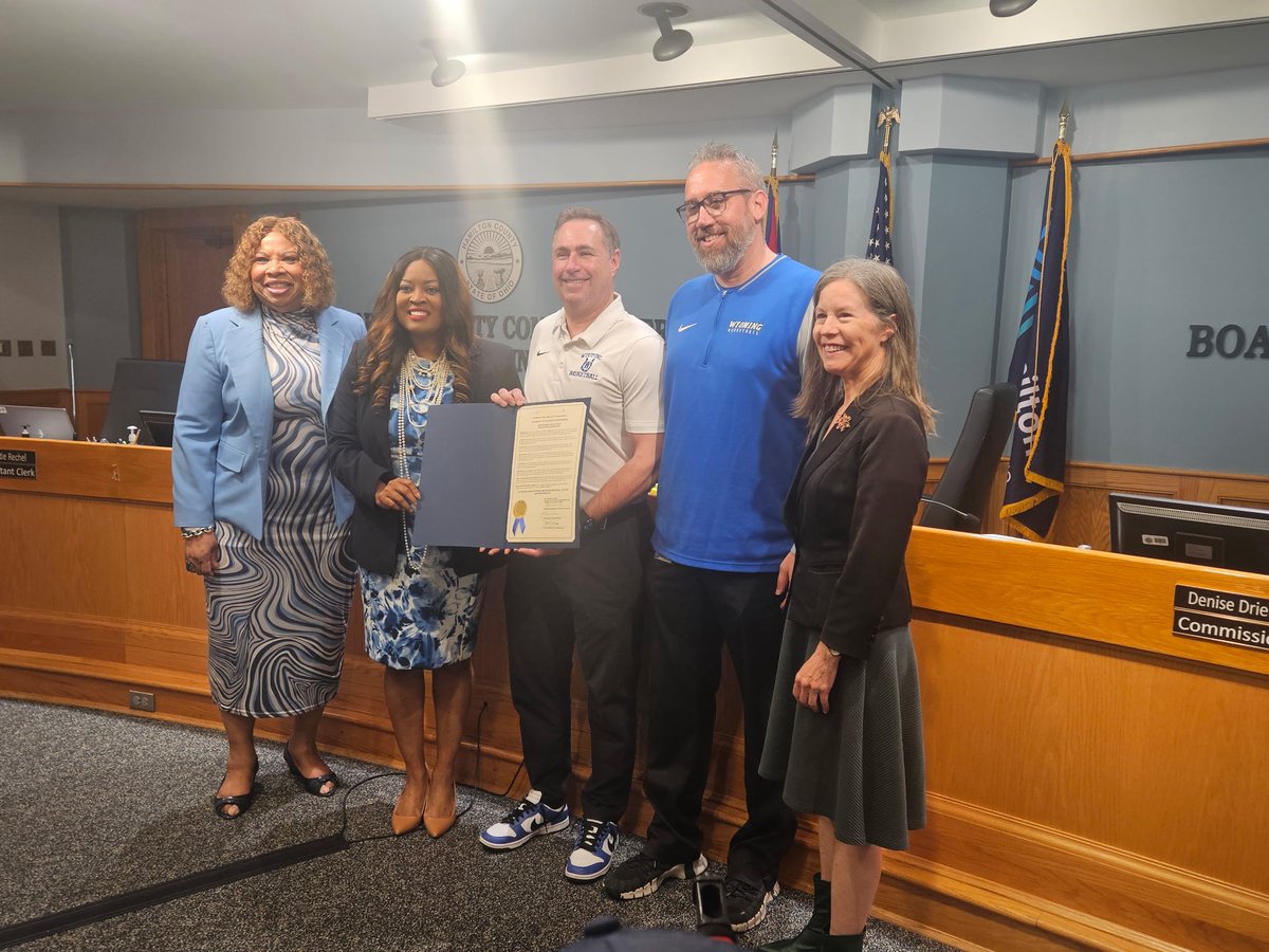 Wyoming Cowboy Basketball tweet media