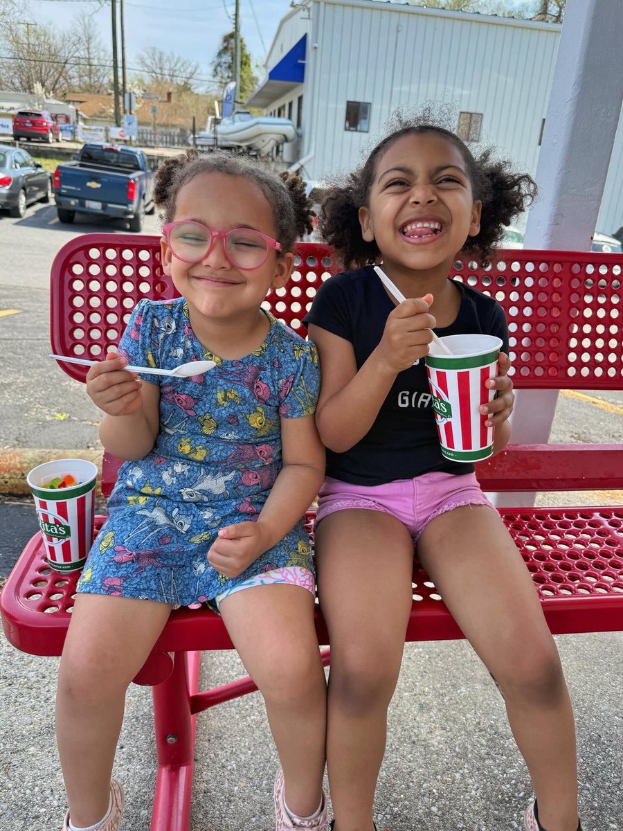 LEVEL_13's tweet image. 🍧 A little @RitasItalianIce wooder-ice to hold us over until our next Philly visit home

instagram.com/p/DWowqF1EcFq/…

#dadlife #gooddadgang #girldad #igers_philly