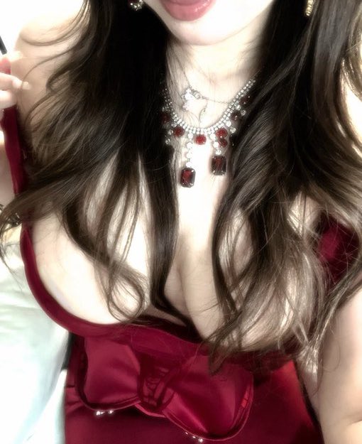 Karol 18 Añitos tweet media