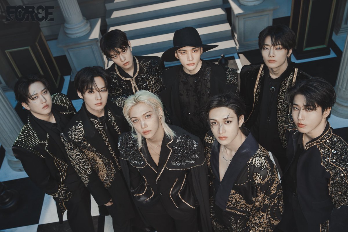 Stray Kids on Chart tweet media