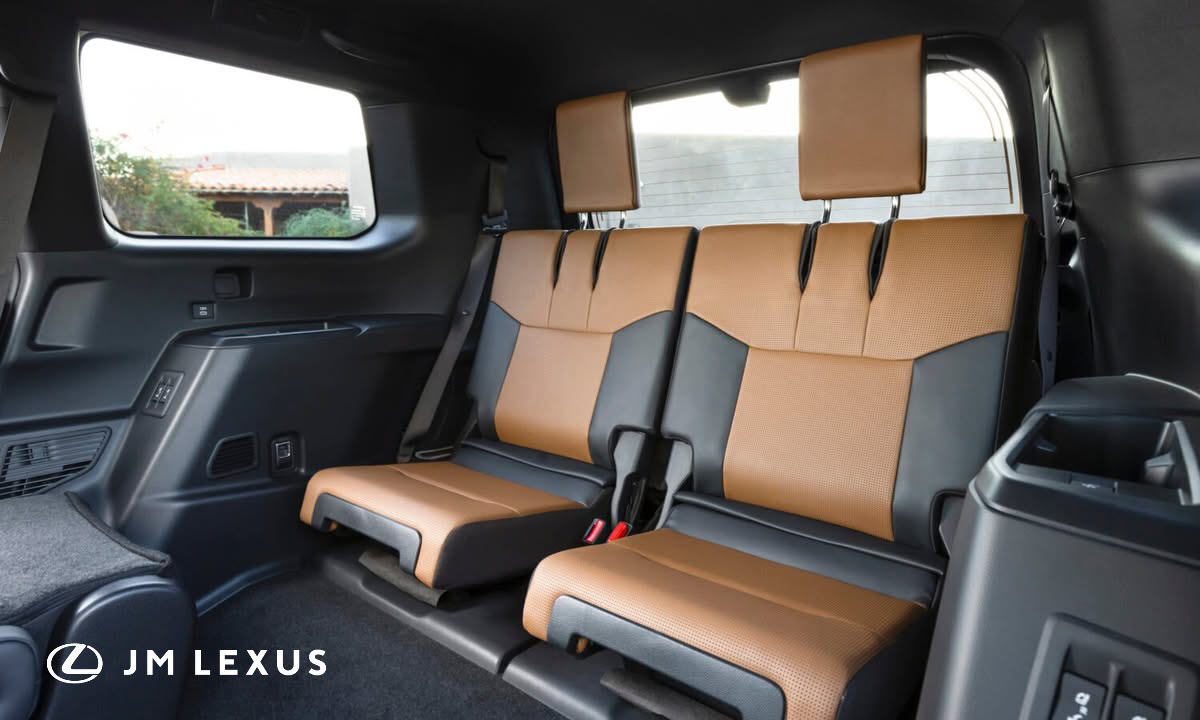 JM Lexus tweet media