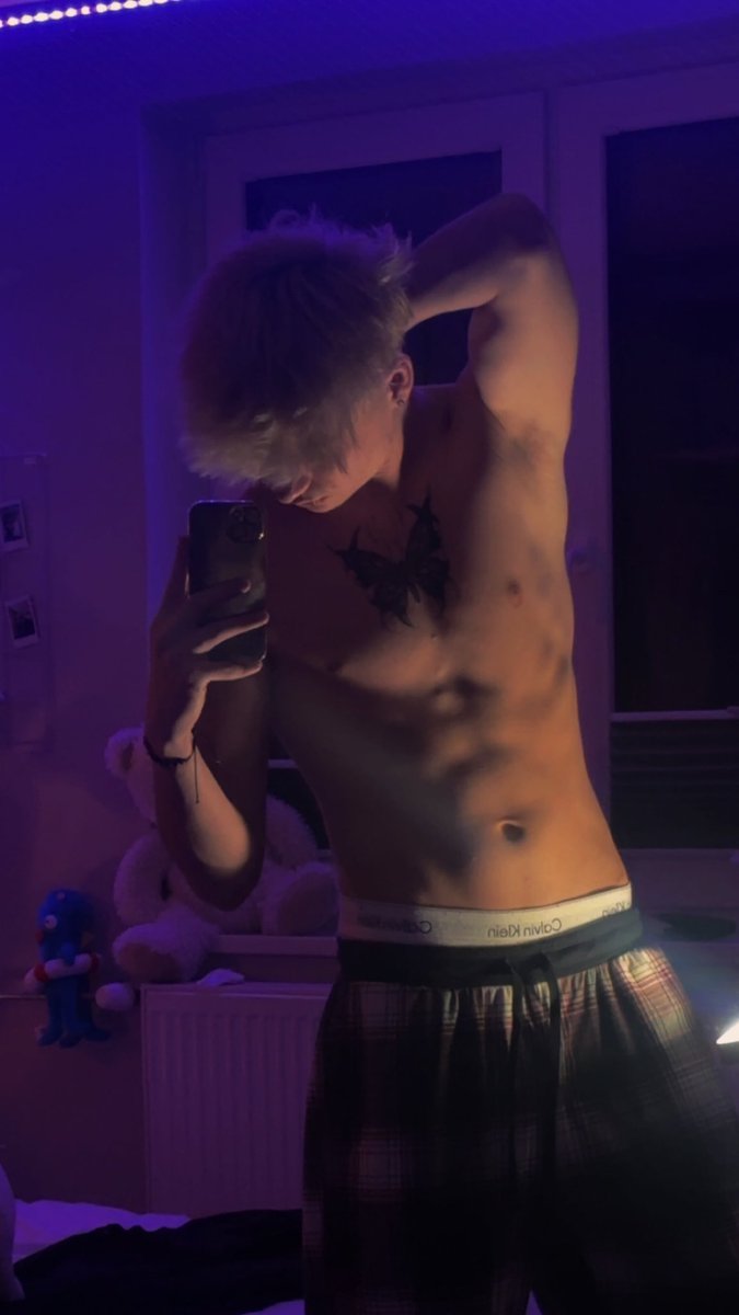 Jakub_wysmulek tweet media