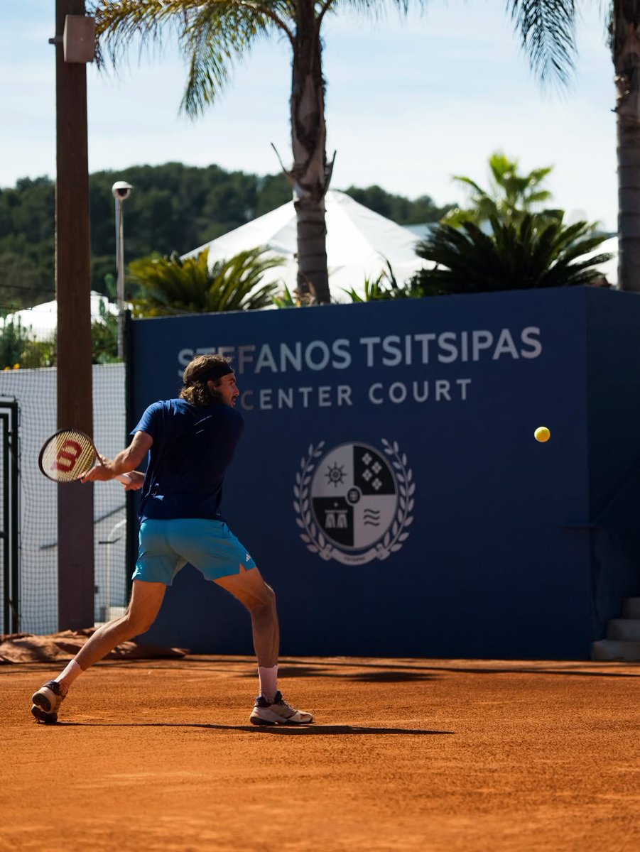 Stefanos Tsitsipas tweet media