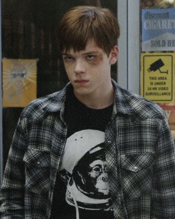 zoe ✩ met cam! tweet media