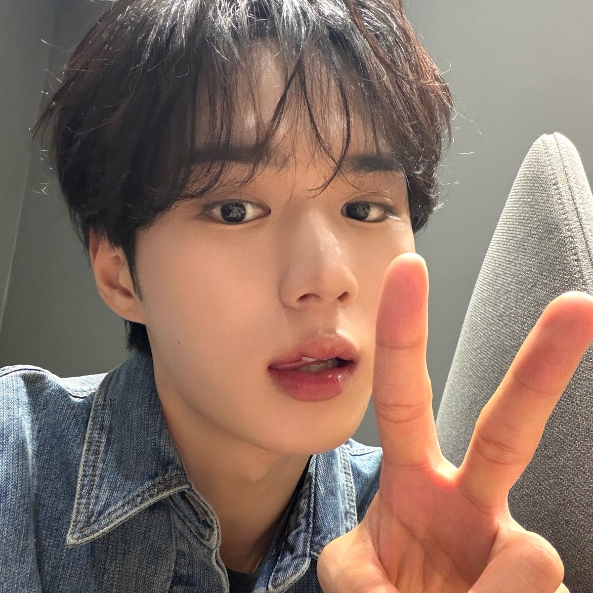 lil_flower69's tweet photo. Izin ikut walau telatt
#junseo #ALD1 #AllyzSelcaDay #ALSD https://t.co/X68GAt3EJR