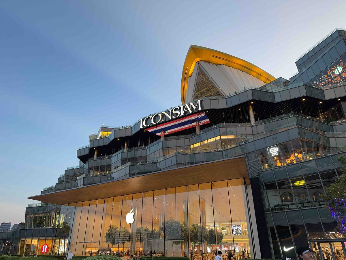 evamuvon tweet media