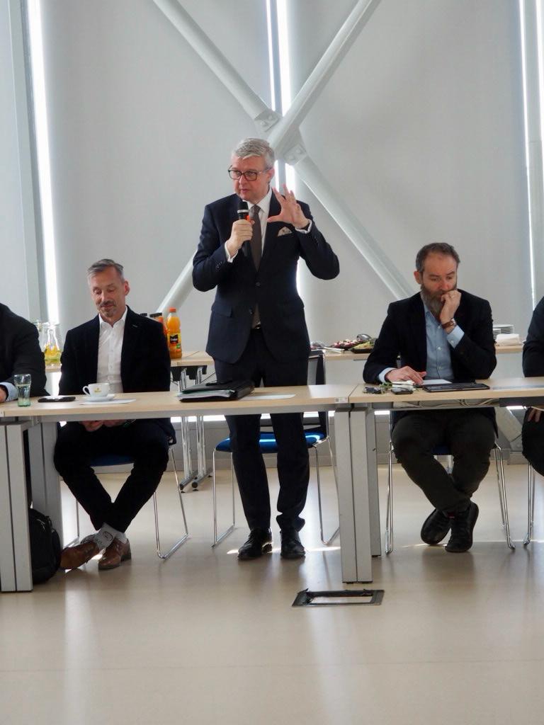 Karel Havlíček tweet media