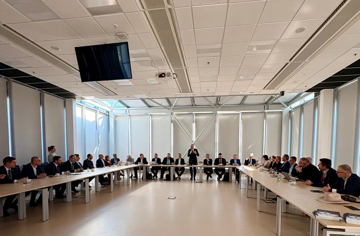 Karel Havlíček tweet media