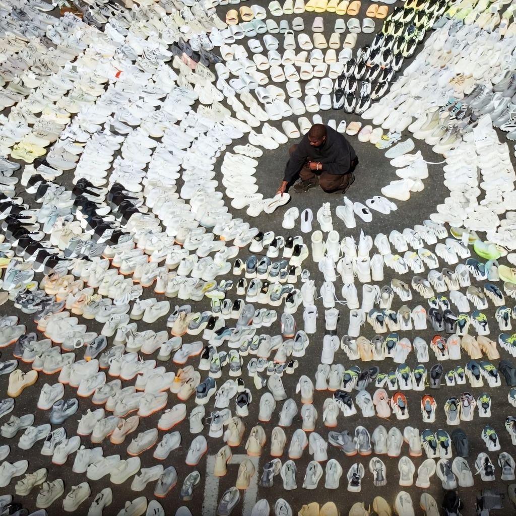 KicksFinder tweet media