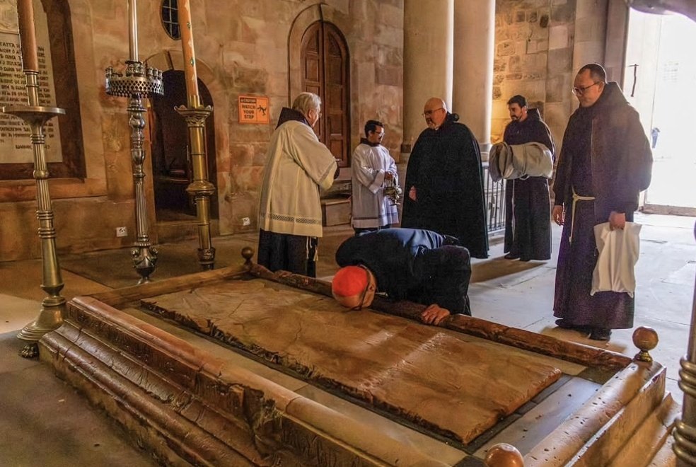 Catolicismo 'desconhecido' tweet media