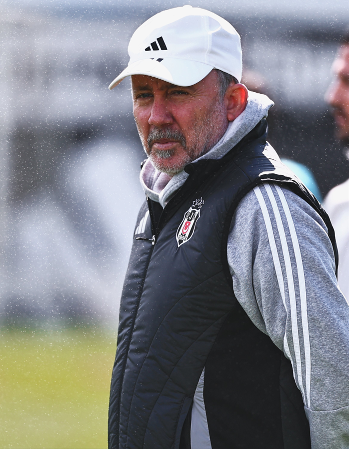 FutbolArena tweet media