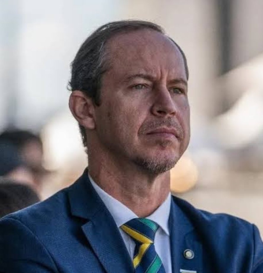 Sandroka13 tweet media