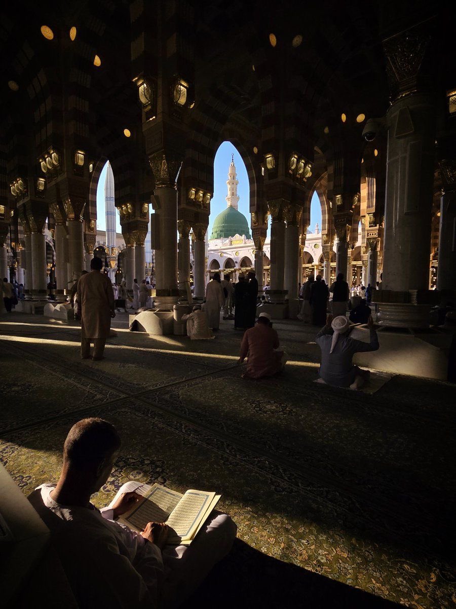 إيوَان. (@this_ewan) on Twitter photo 