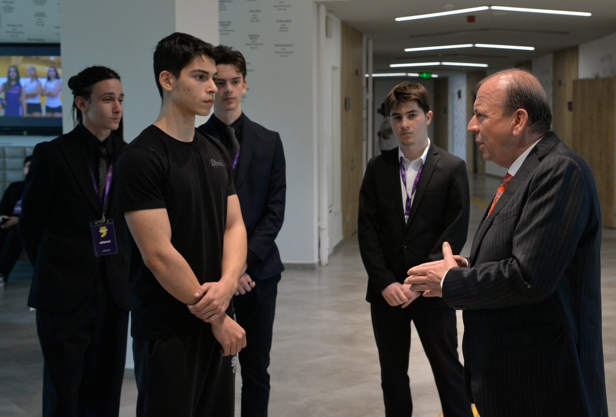 Özer Matlı tweet media