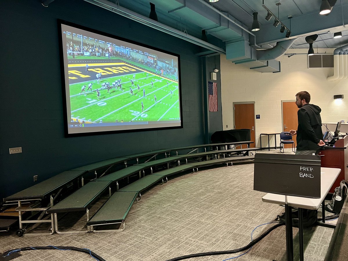 Coach McQuillan tweet media