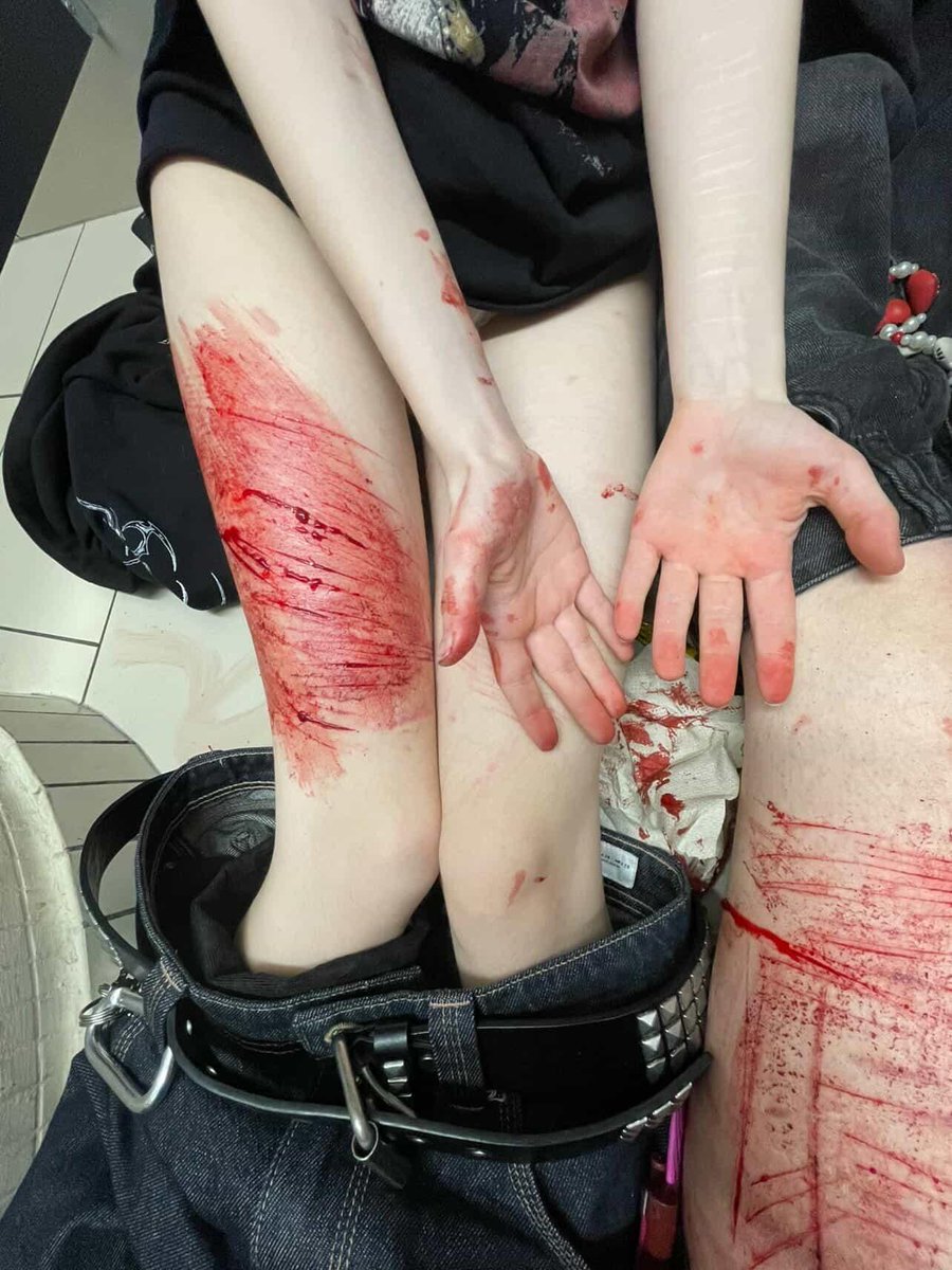 Killer sans of shtwt(⁠≧⁠▽⁠≦⁠) tweet media