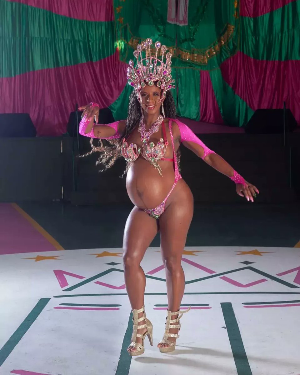 Acervo Verde e Rosa 🌪️⚡ tweet media