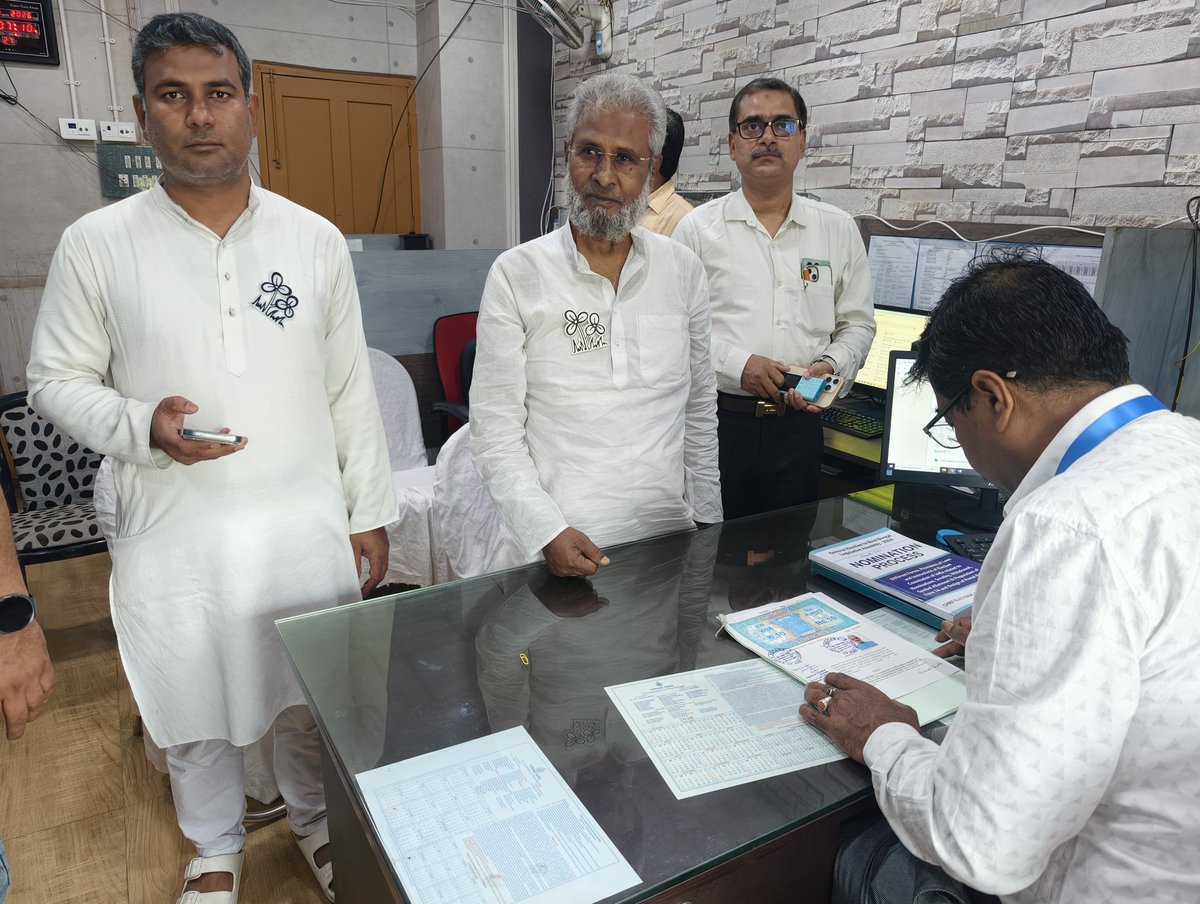 I submitted my nomination papers today as a candidate of All India Trinamool Congress for Hariharpara Assembly constituency.
<a href="/abhishekaitc/">Abhishek Banerjee</a> <a href="/MamataOfficial/">Mamata Banerjee</a>