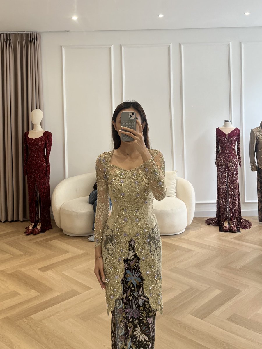 𝔸𝕡𝕣𝕚𝕝 tweet media