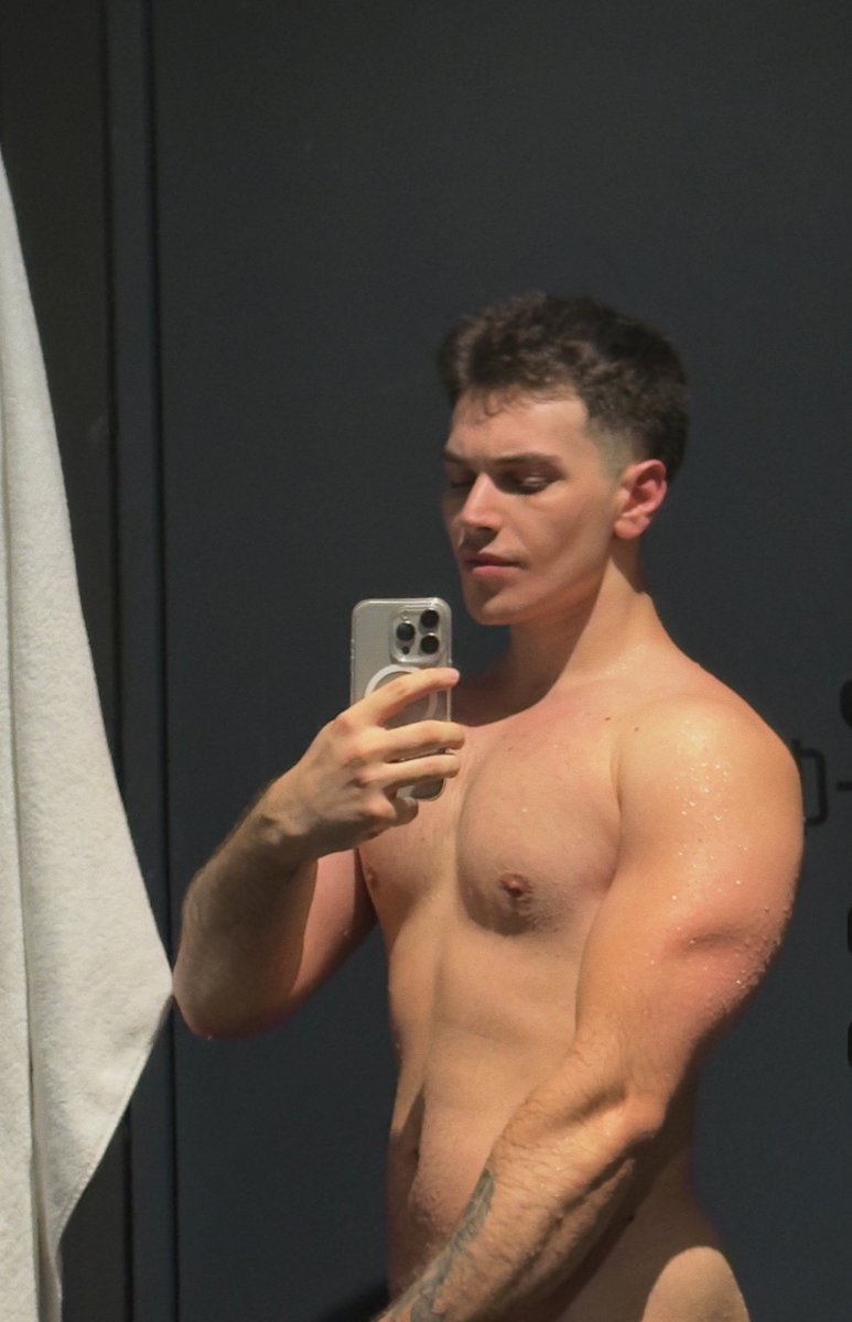 Oggy the Babyboy 👶🏼 tweet media