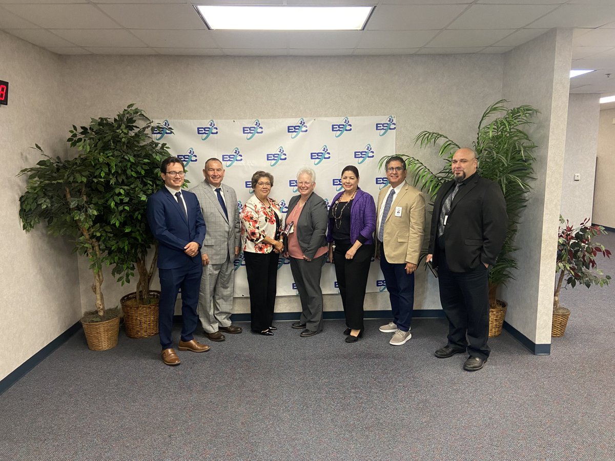 ESC Region 2 tweet media