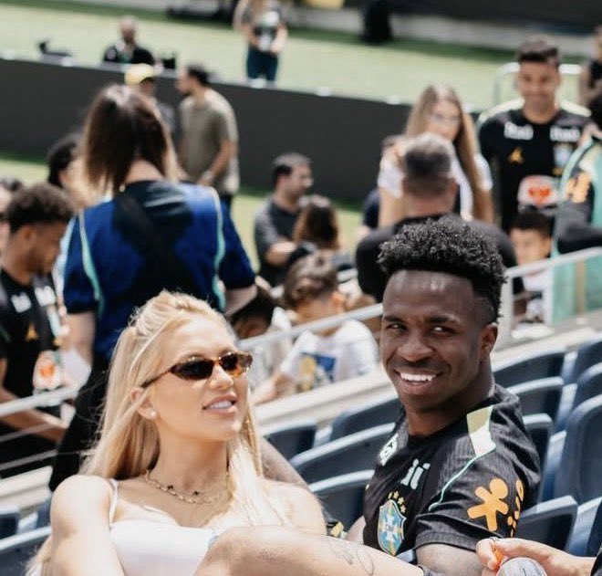 VIVIBORA SINCERA tweet media