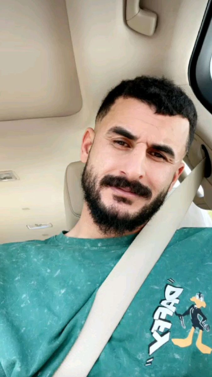 زين العابدين tweet media