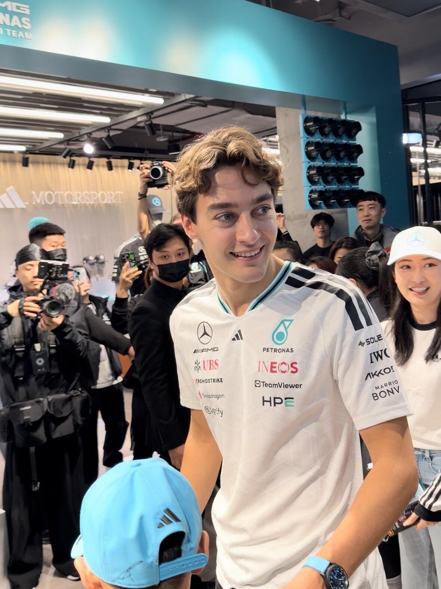 zaavi ⁶³ 🐬 tweet media