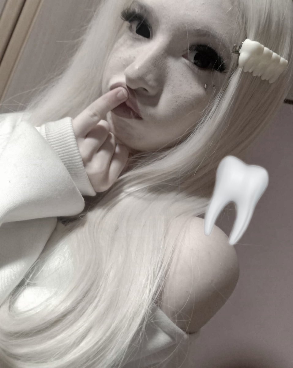 cocainewhore🦴 tweet media