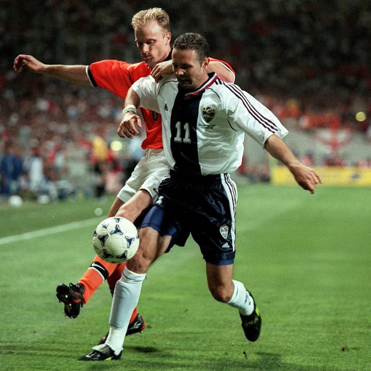 Kodro Magazine tweet media