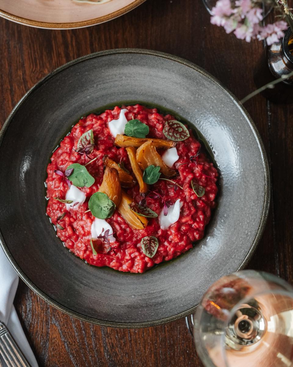 Confidential Guides tweet media