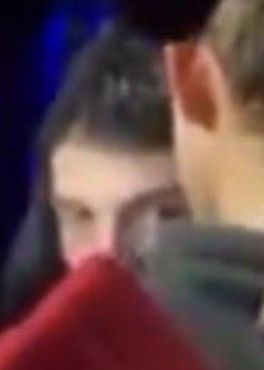 foxxieEscapingJailAgain tweet media