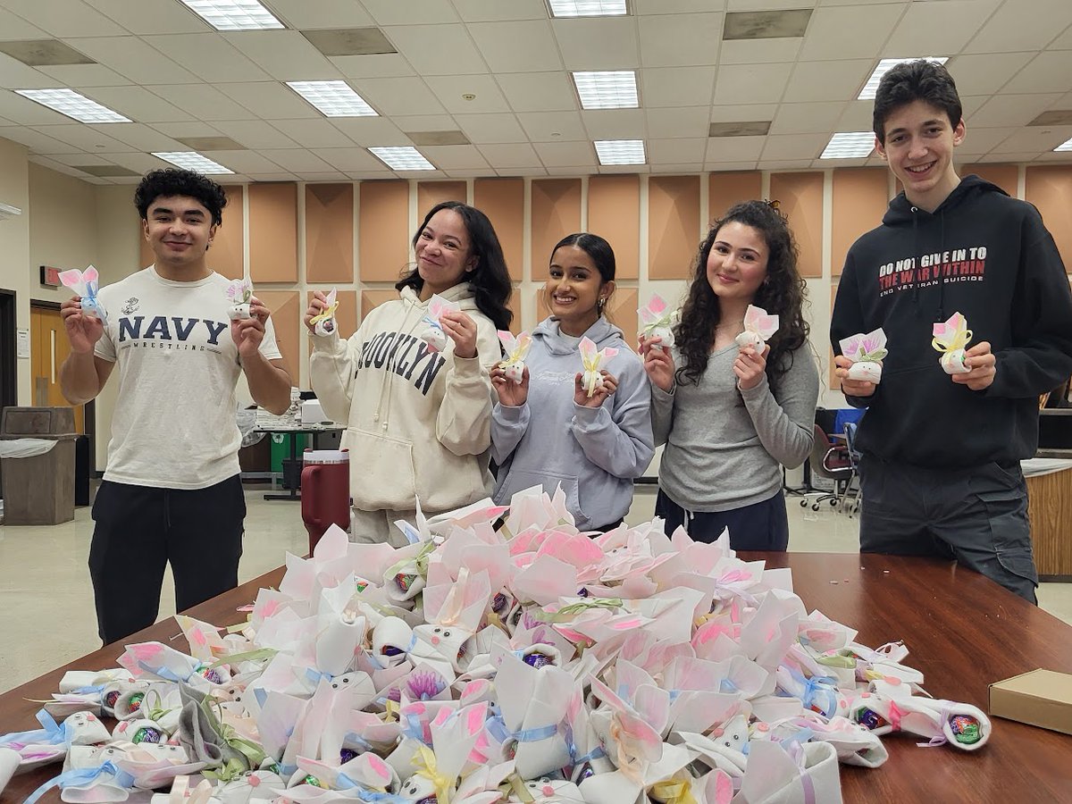 wh_studentlife tweet media