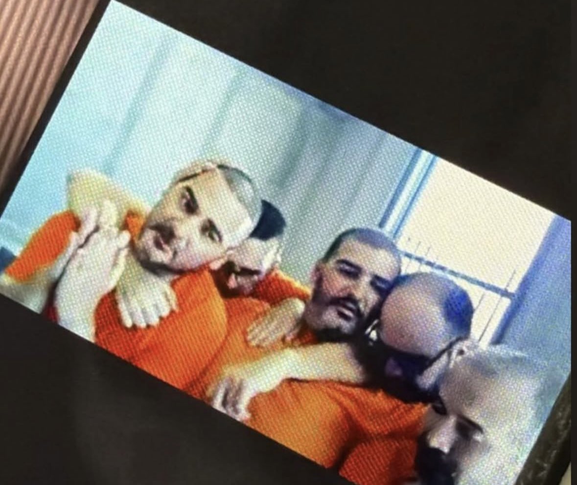 Mañana se termina pronto el encebollado.

#elairehueleacaramelo