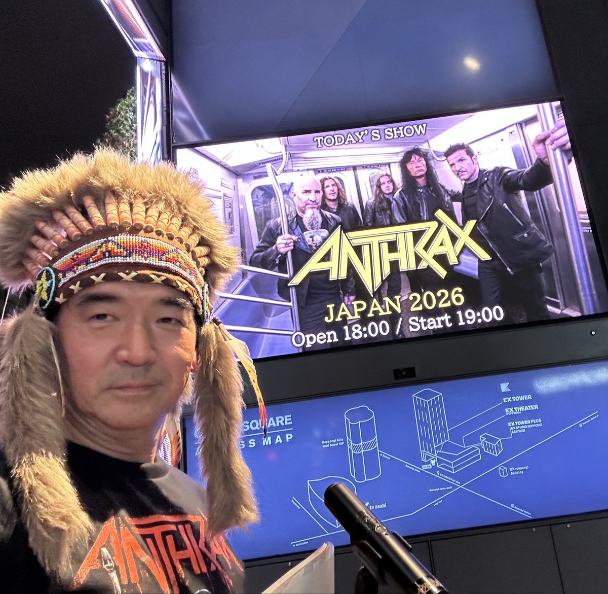 NONTHRAX1's tweet photo. Great show, it was. Anthrax in Tokyo, and simply the best show ever ! War Dance !
「アンスラックス」東京公演、最高でした🤘ジョーイのコスプレ姿で参戦。観客数1800人のソールドアウトSHOWの中、コスプレしていたのは自分1人、チョット目立ってしまった様です😅 https://t.co/EZtWMuDAve