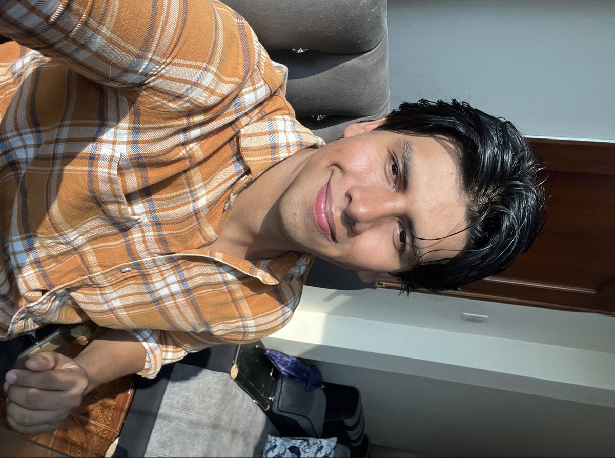 adrian 🦆 tweet media