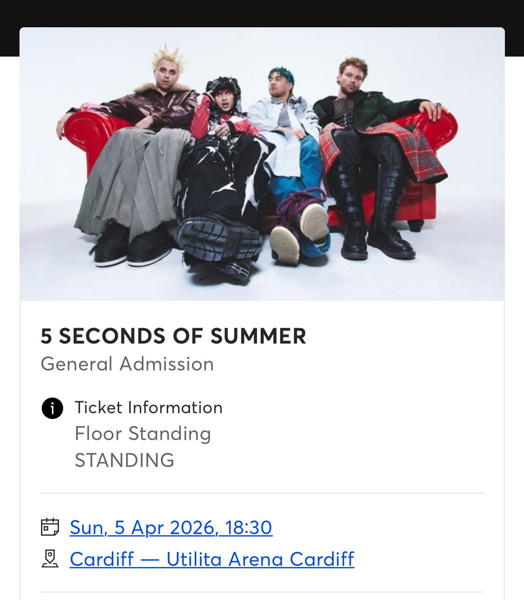 loz 🛋️ on tour!! tweet media