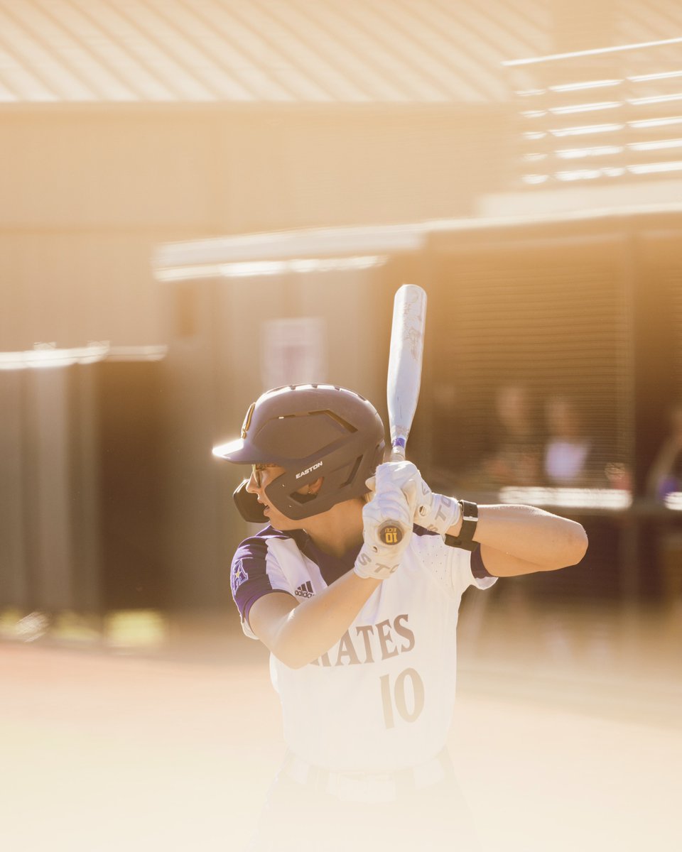 ecu__softball's tweet image. Sunny days in the 252! 

#GoPirates | #WeBelieve