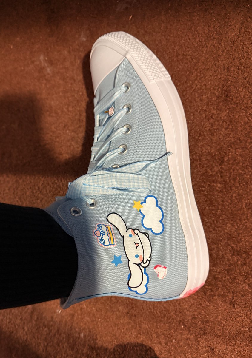 T1 | Val tweet media