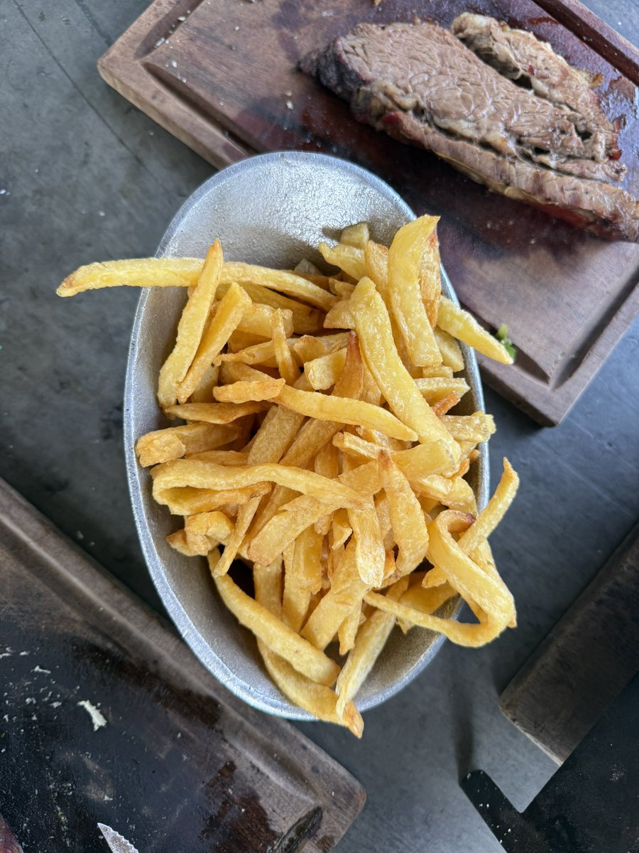 Luti ✨ tweet media