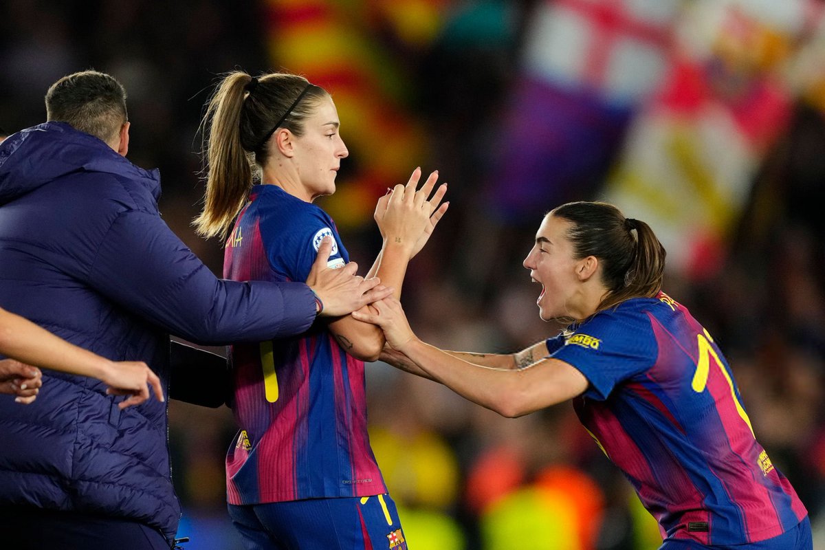 Alexia👑💙❤️ tweet media