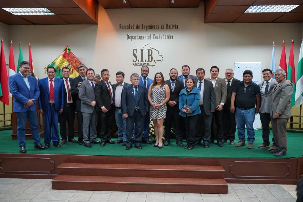 #Cochabamba | ELFEC presente en la posesión del nuevo Directorio del CIEEC ⚡️

.                            
📰NOTA COMPLETA🤓  👉🏽 elfec.bo/noticias/elfec…