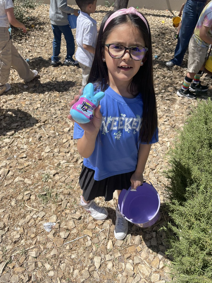 Jennifer Hill tweet media