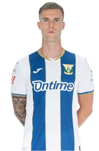 Raúl. 🐺 tweet media