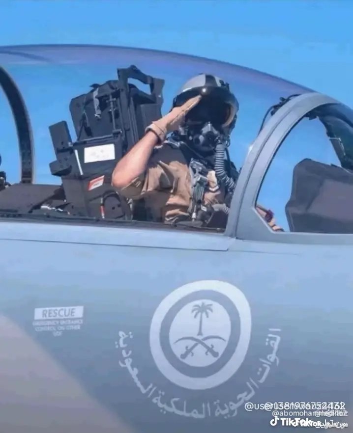 اشڪــــل ...♪ tweet media