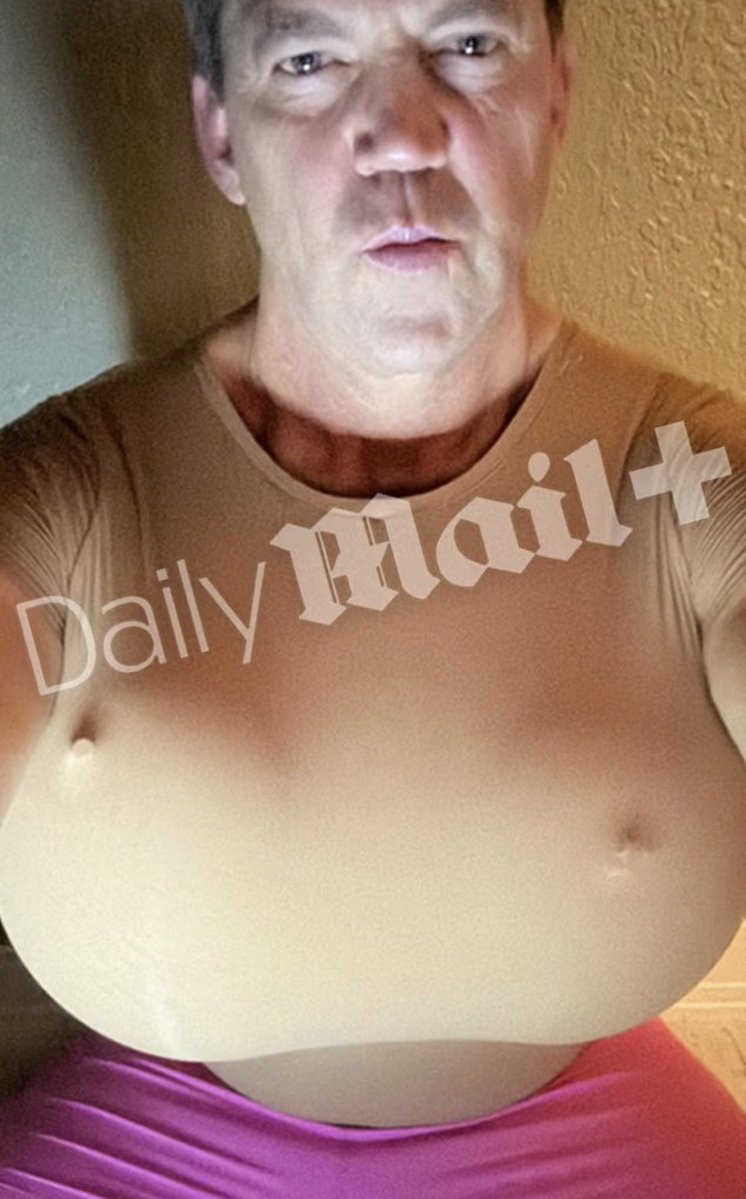 Julia Sugarbaker tweet media