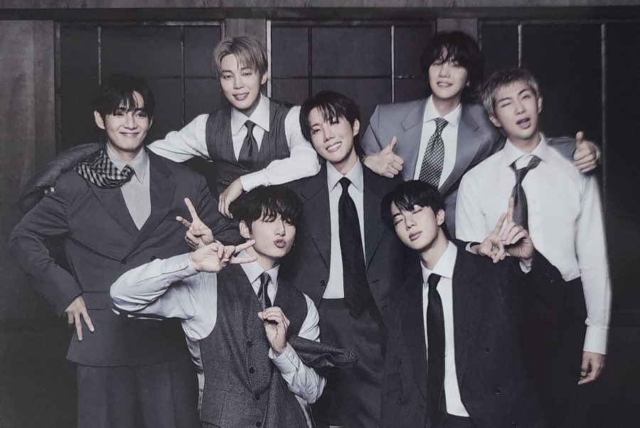 ARMY Connect tweet media